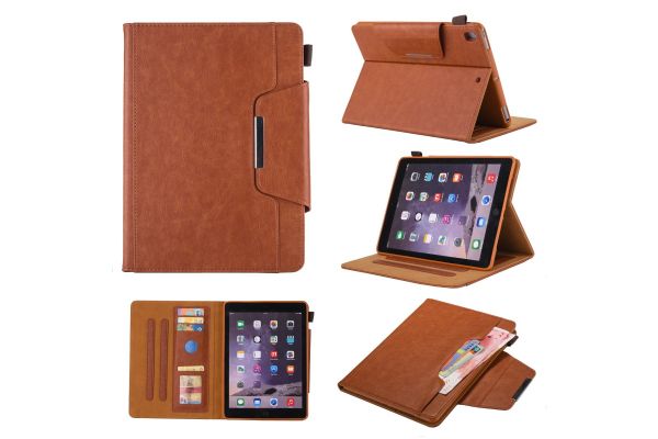 iPad 2018 9.7 INCH Book Cover deluxe bruin