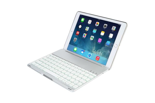 iPad 2018 9.7 inch Case Bluetooth verlicht toetsenbord Zilver